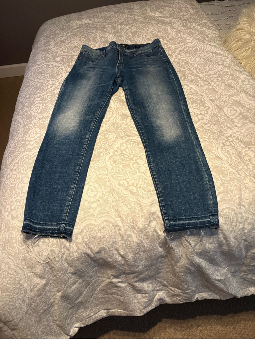 Lucky Brand Women's Blue Cropped Ankle Jeans - Picture 1 of 7